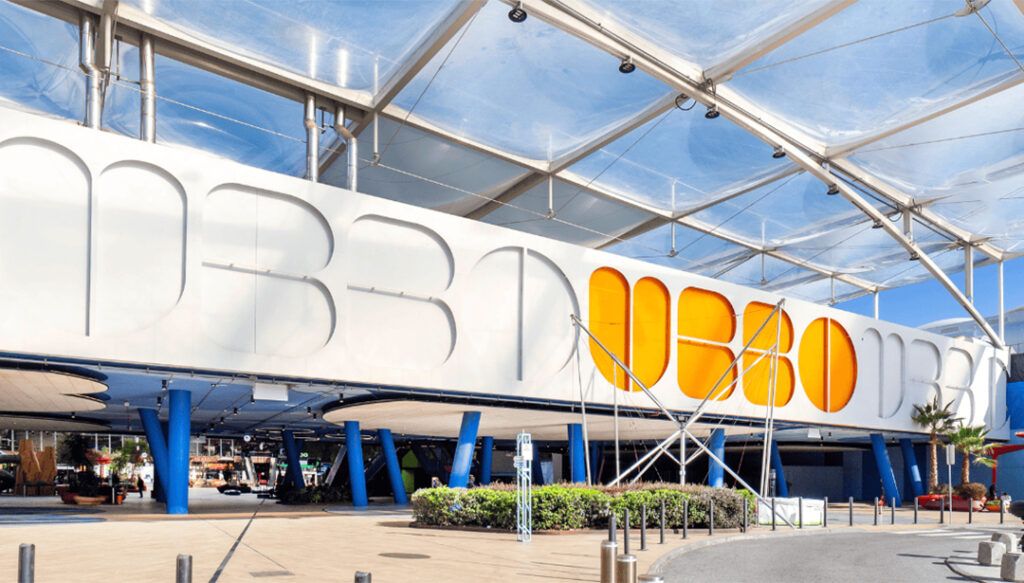 UBBO transmite os últimos jogos do Mundial na Praça Central com fan zone e experiências para toda a família
