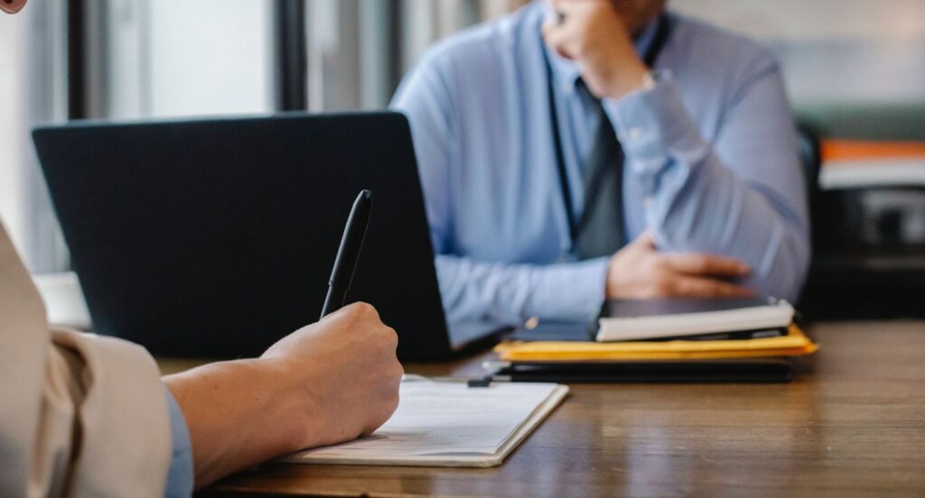 LEROY MERLIN tem mais de 400 oportunidades de emprego em todo país