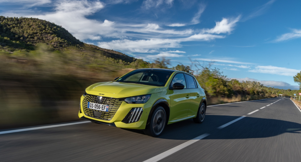 Concessionários PEUGEOT de portas abertas para o lançamento dos novos 208 / E-208