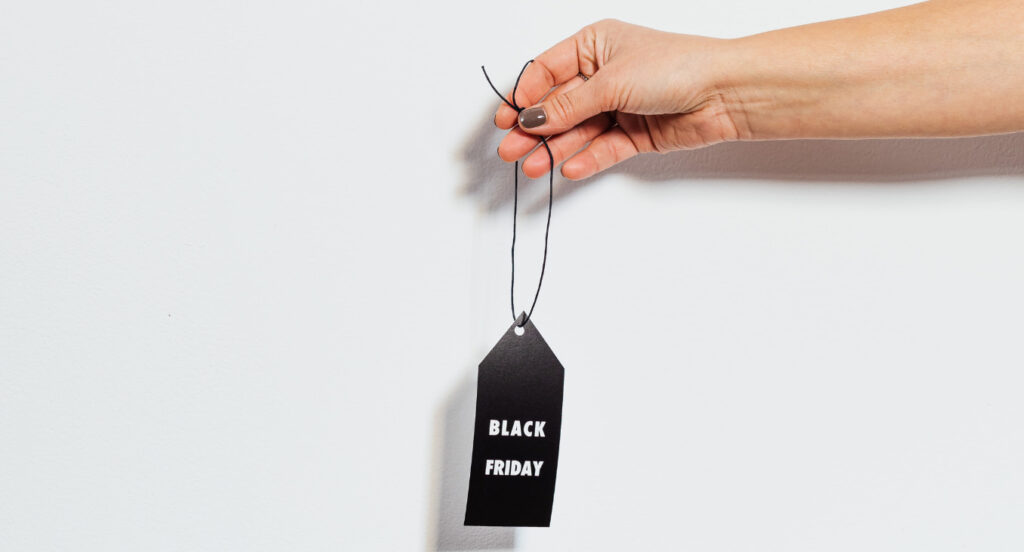 69% dos consumidores vai aproveitar os descontos da Black Friday este ano
