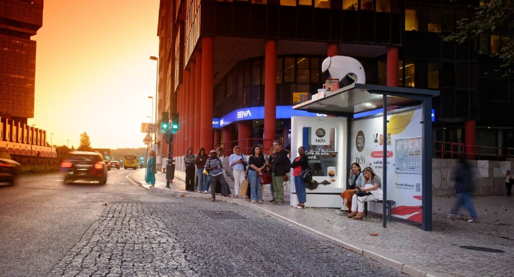 JCDecaux e NESCAFÉ Dolce Gusto transformam abrigos de Lisboa numa experiência sustentável