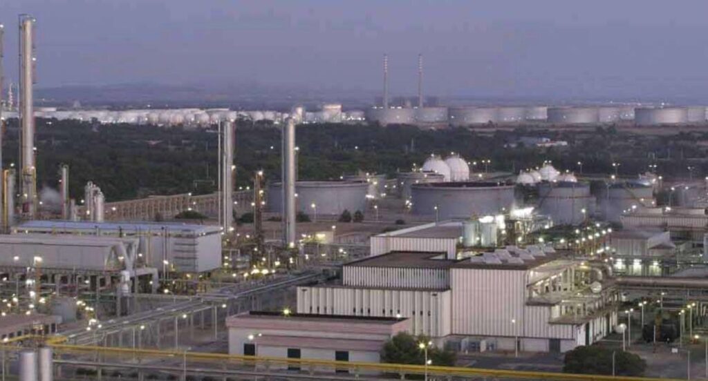 Repsol investe 657 milhões de euros no Complexo Industrial de Sines