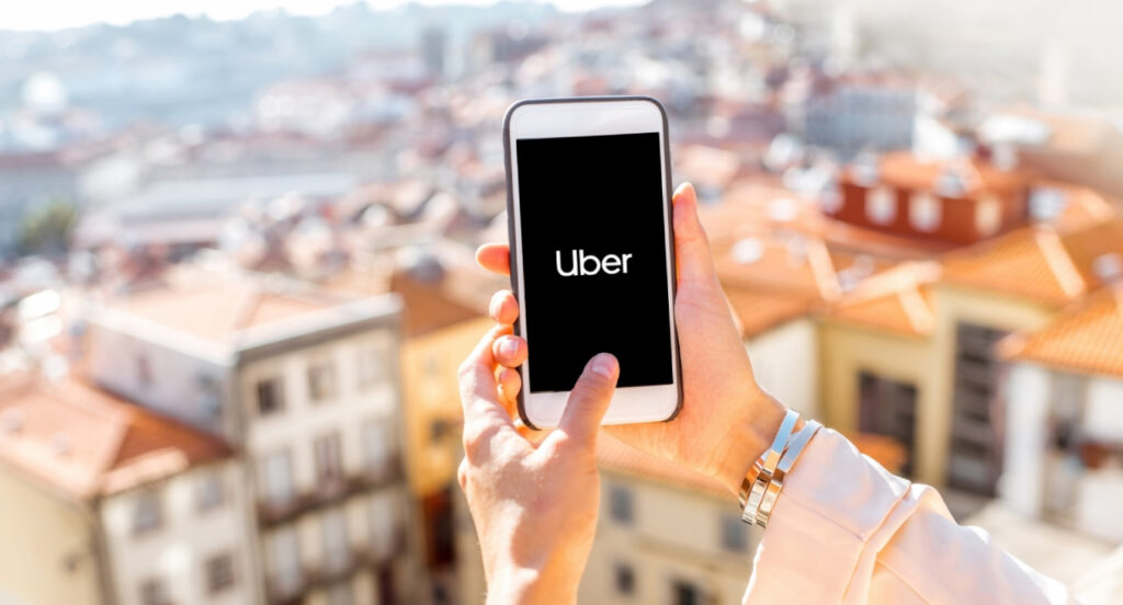 Uber lança novo serviço low cost no Porto