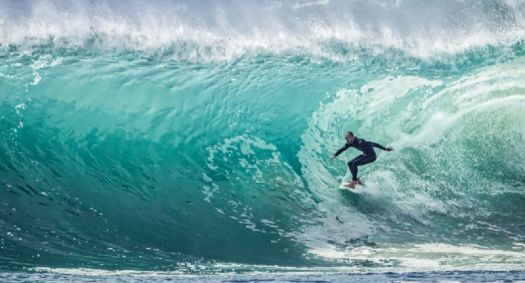 Liga MEO Surf é “agente de retoma da atividade socioeconómica”