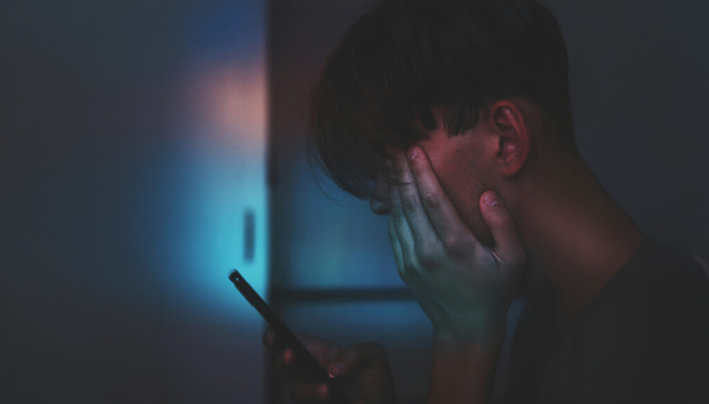 95% dos portugueses considera o cyberbullying um problema grave