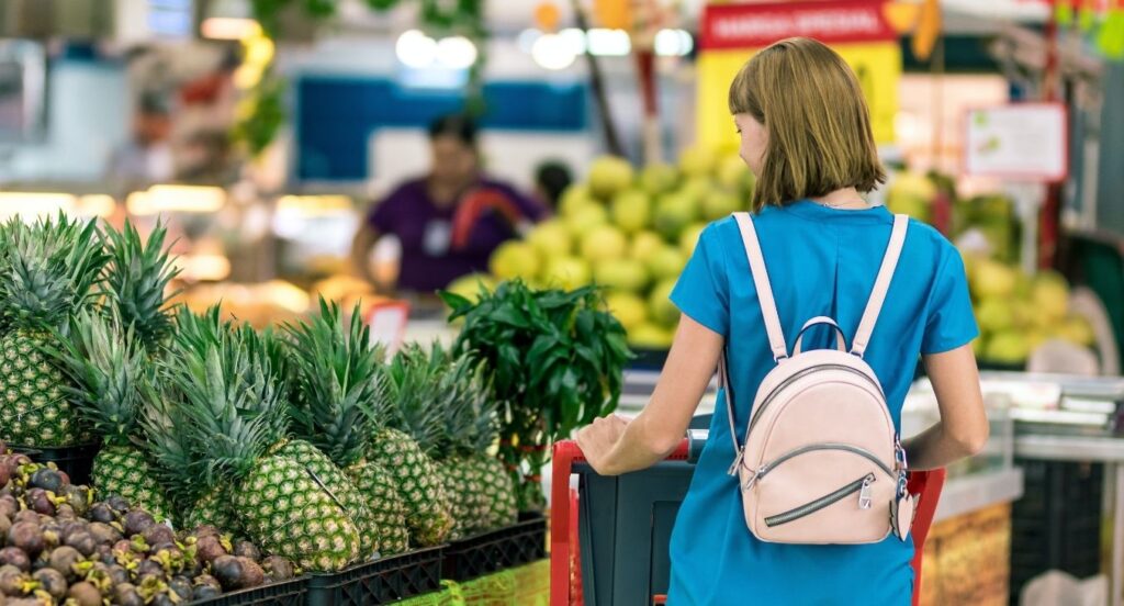 Auchan promete poupar 30% do desperdício alimentar com IA