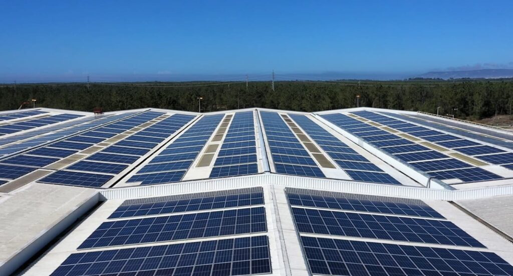 EDP investe 2,5 mil milhões de euros em energia solar distribuída a nível global