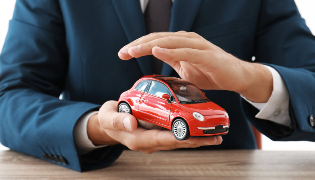 O que é importante ter em atenção quando contrata um seguro automóvel?