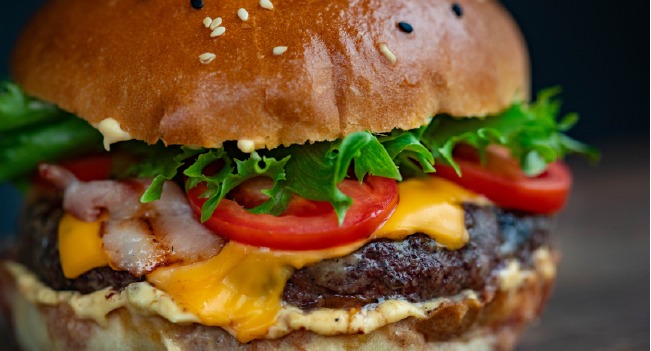 55,2% dos portugueses consome fast-food
